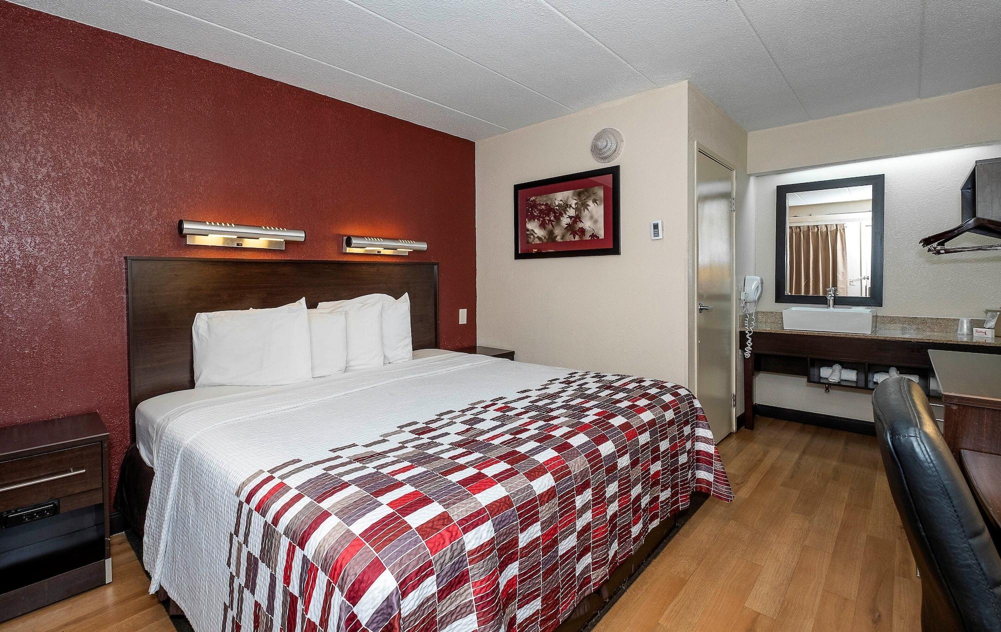 Red Roof Inn Mt Laurel Mount Laurel Dış mekan fotoğraf